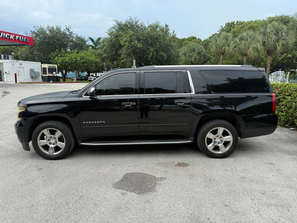2018 CHEVROLET SUBURBAN PREMIER SPORT UTILITY 4D vehicle photo 3