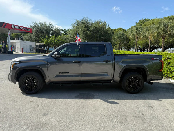 2023 TOYOTA TUNDRA CREWMAX SR5 PICKUP 4D 5 1/2 FT vehicle photo 4