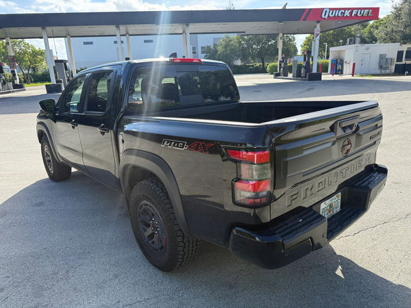 2026 NISSAN FRONTIER CREW CAB PRO-4X PICKUP 4D 5 FT vehicle photo 5