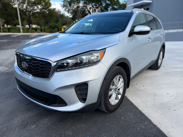 2019 KIA SORENTO LX SPORT UTILITY 4D vehicle photo 3