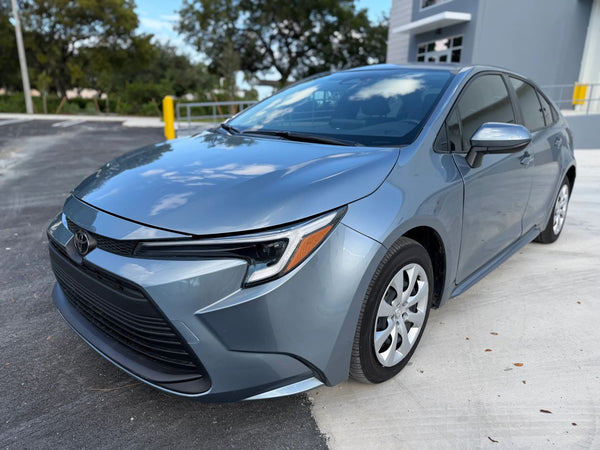 2026 TOYOTA COROLLA HYBRID LE SEDAN 4D vehicle photo 3