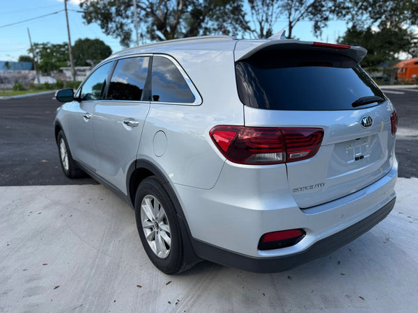 2019 KIA SORENTO LX SPORT UTILITY 4D vehicle photo 5