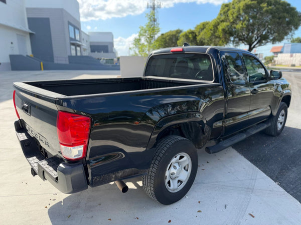 2017 TOYOTA TACOMA ACCESS CAB SR PICKUP 4D 6 FT vehicle photo 8