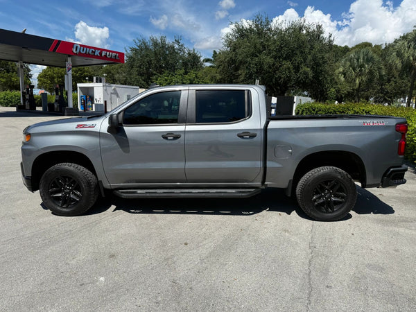 2020 CHEVROLET SILVERADO 1500 CREW CAB CUSTOM TRAIL BOSS PICKUP 4D 5 3/4 FT vehicle photo 4