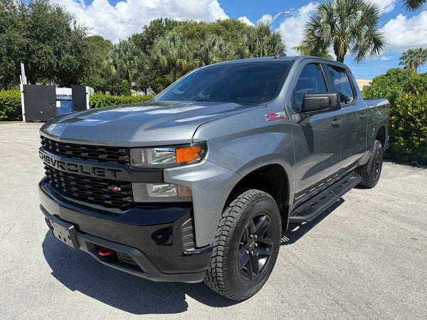 2020 CHEVROLET SILVERADO 1500 CREW CAB CUSTOM TRAIL BOSS PICKUP 4D 5 3/4 FT vehicle photo 3