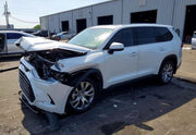 2024 Toyota Grand Highlander Limited thumbnail 2