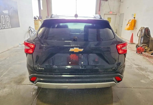 2025 Chevrolet Trax LT photo 6