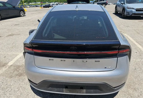 2024 Toyota Prius LE photo 5