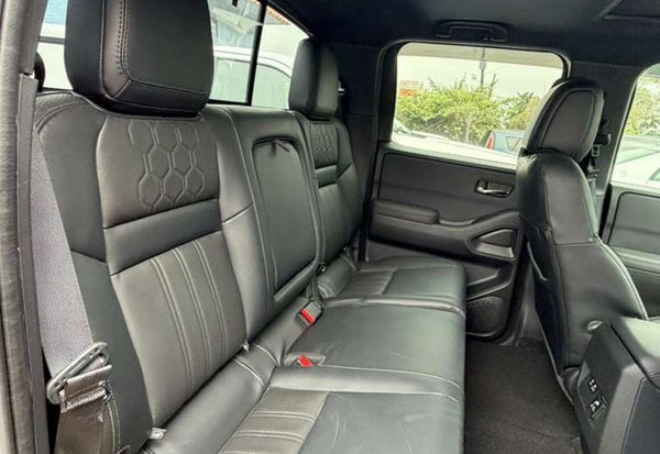 2022 Nissan Frontier PRO-4X photo 12