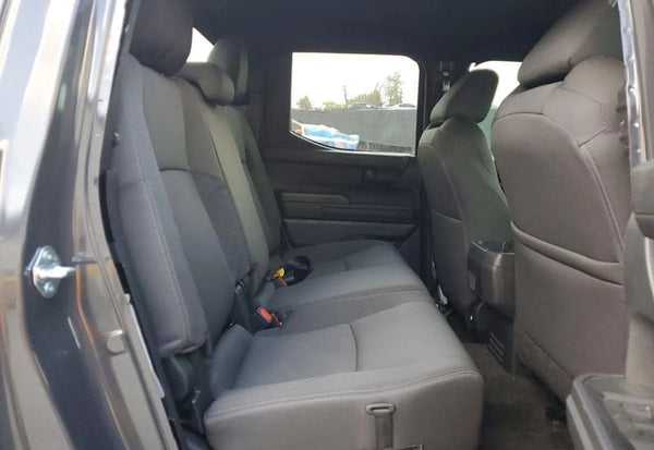 2025 Toyota Tacoma SR5 photo 10