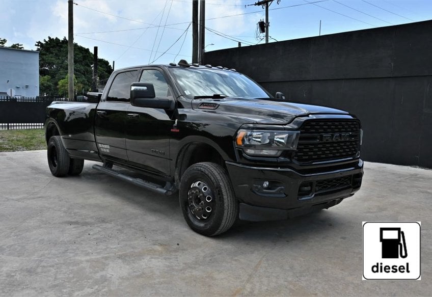 2024 Ram 3500 Big Horn main vehicle photo