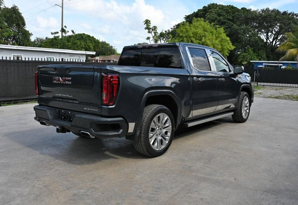 2020 GMC Sierra 1500 Denali vehicle photo 3
