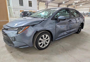 2026 Toyota Corolla LE thumbnail 2