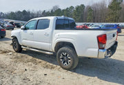 2020 Toyota Tacoma SR5 thumbnail 14