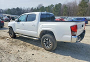 2020 Toyota Tacoma SR5 thumbnail 4
