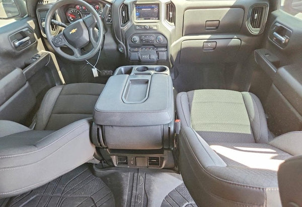 2024 Chevrolet Silverado 1500 Custom vehicle photo 8