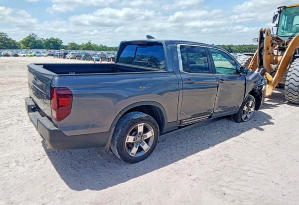 2025 Honda Ridgeline RTL photo 4