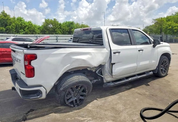 2024 Chevrolet Silverado 1500 Custom vehicle photo 2