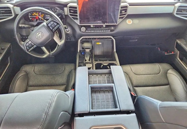 2022 Toyota Tundra Limited vehicle photo 8
