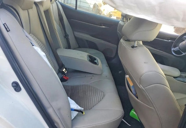 2022 Toyota Camry SE photo 10