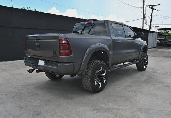 2019 Ram 1500 Big Horn vehicle photo 4