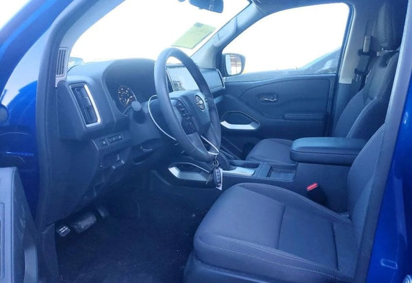 2025 Nissan Frontier SV photo 8