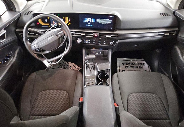 2026 Kia Sportage LX photo 8