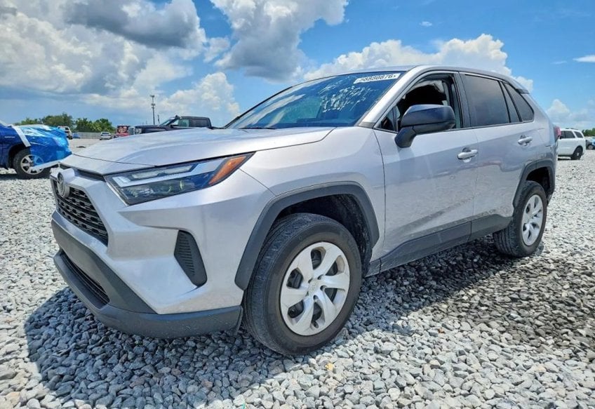 2024 Toyota RAV4 LE main vehicle photo