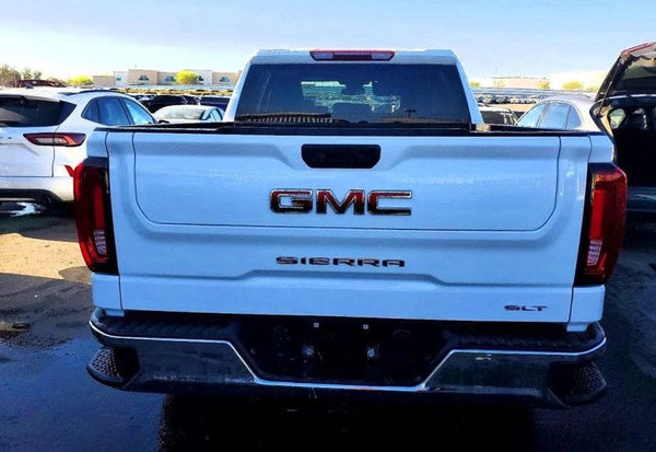 2025 GMC Sierra 1500 SLT photo 6