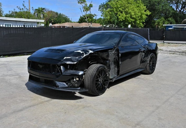 2024 Ford Mustang GT photo 2