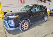 2022 Kia Soul LX Wagon 4D thumbnail 2