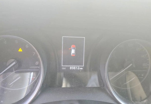 2022 Toyota Camry SE photo 9