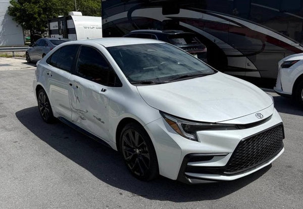 2023 Toyota Corolla SE photo 2