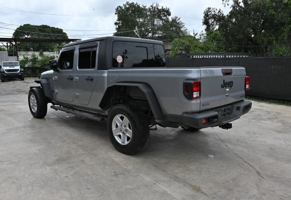 2020 Jeep Gladiator Sport S vehicle photo 3