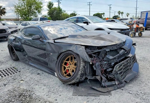 2022 Chevrolet Camaro SS photo 2