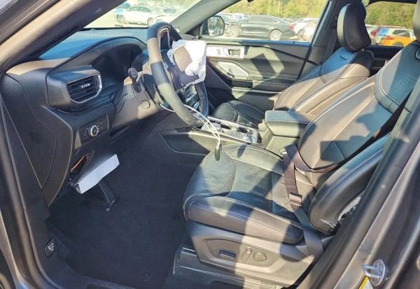 2024 Ford Explorer ST photo 8