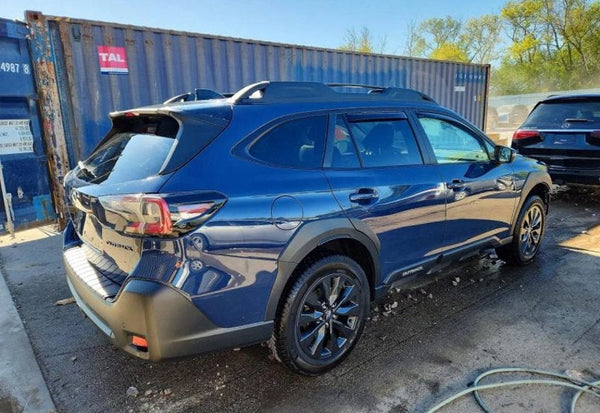 2023 Subaru Outback Onyx Edition vehicle photo 3