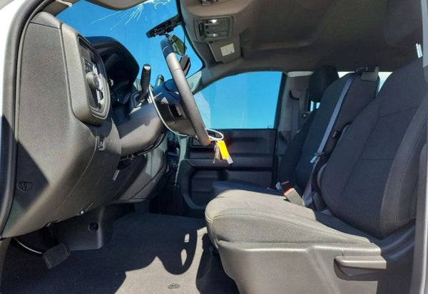 2022 Chevrolet Silverado 1500 Limited Custom photo 7