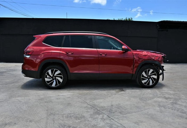 2025 Volkswagen Atlas SE vehicle photo 5