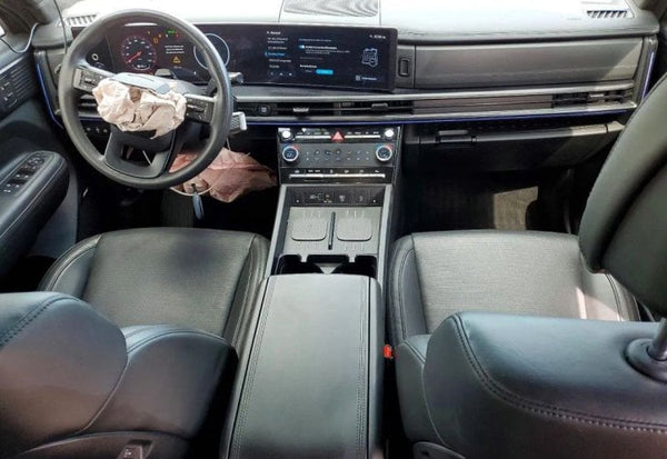2024 Hyundai SANTA FE Calligraphy Sport Utility 4D vehicle photo 9