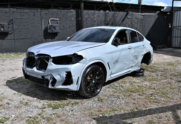 2024 BMW X4 xDrive30i photo 2