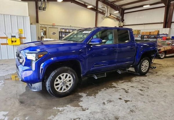 2024 Toyota Tacoma SR5 vehicle photo 2