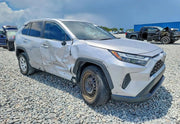2024 Toyota RAV4 LE thumbnail 13
