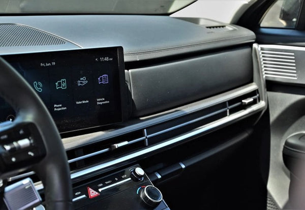 2025 Hyundai SANTA FE SEL vehicle photo 9