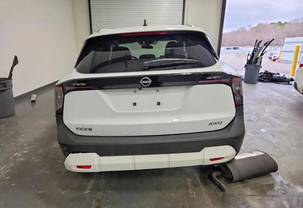 2026 Nissan Kicks SV photo 6