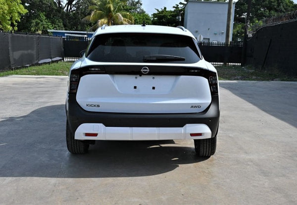 2026 Nissan Kicks SV vehicle photo 7