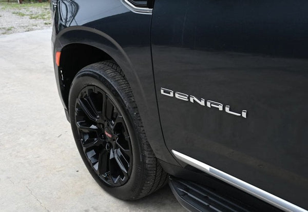 2022 GMC Yukon XL Denali vehicle photo 8