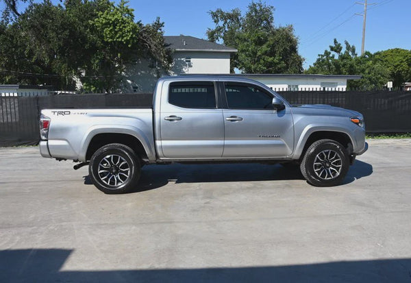 2023 Toyota Tacoma TRD Sport vehicle photo 7