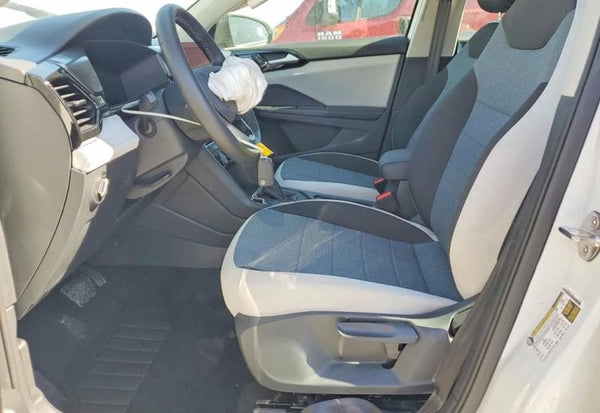 2025 Volkswagen Taos S photo 8