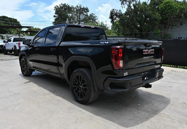 2024 GMC Sierra 1500 Elevation Standard vehicle photo 3